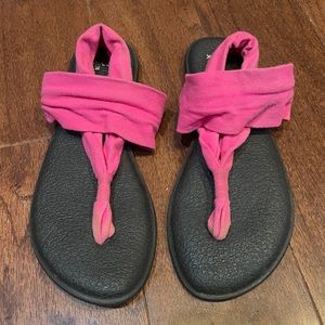 Sanok Pink Ankle Thong Sandals Size 9